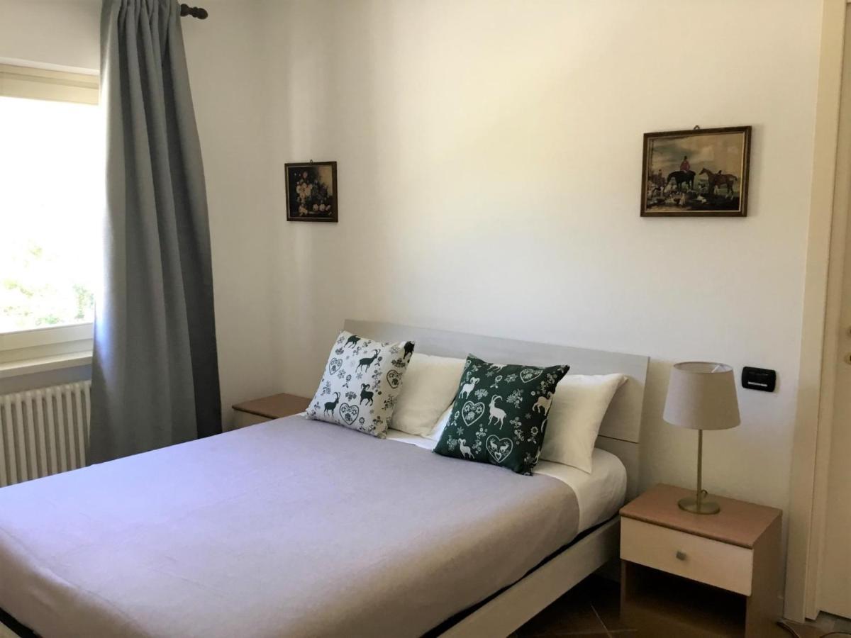 Appartamento Ottoz Аоста Екстер'єр фото
